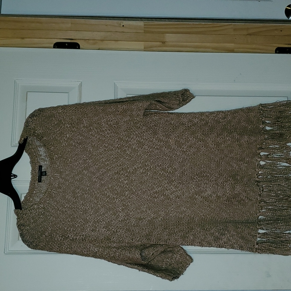 3/4 sleeve sweater